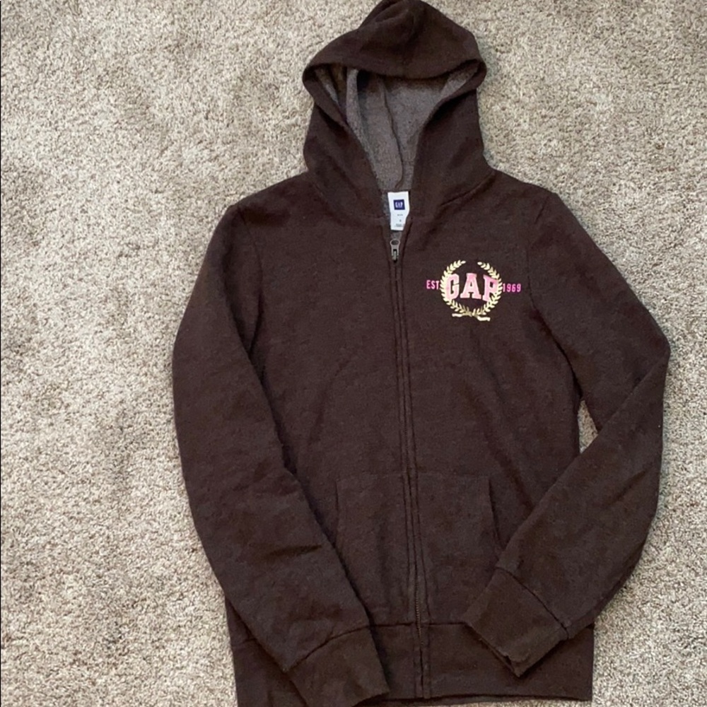 Gap sweatshirt